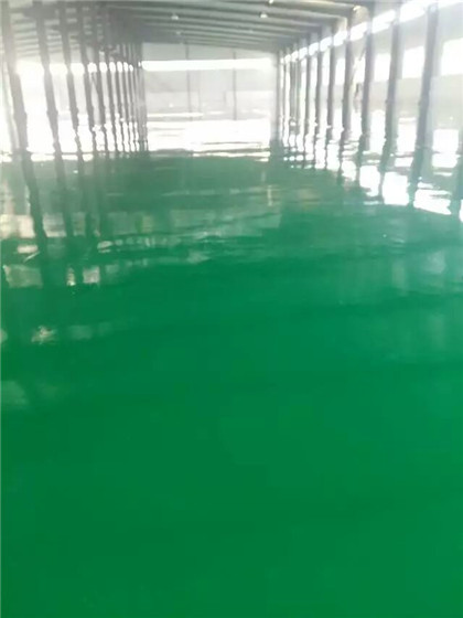 贵定给你一份 地坪漆施工 + 维修（翻新）
